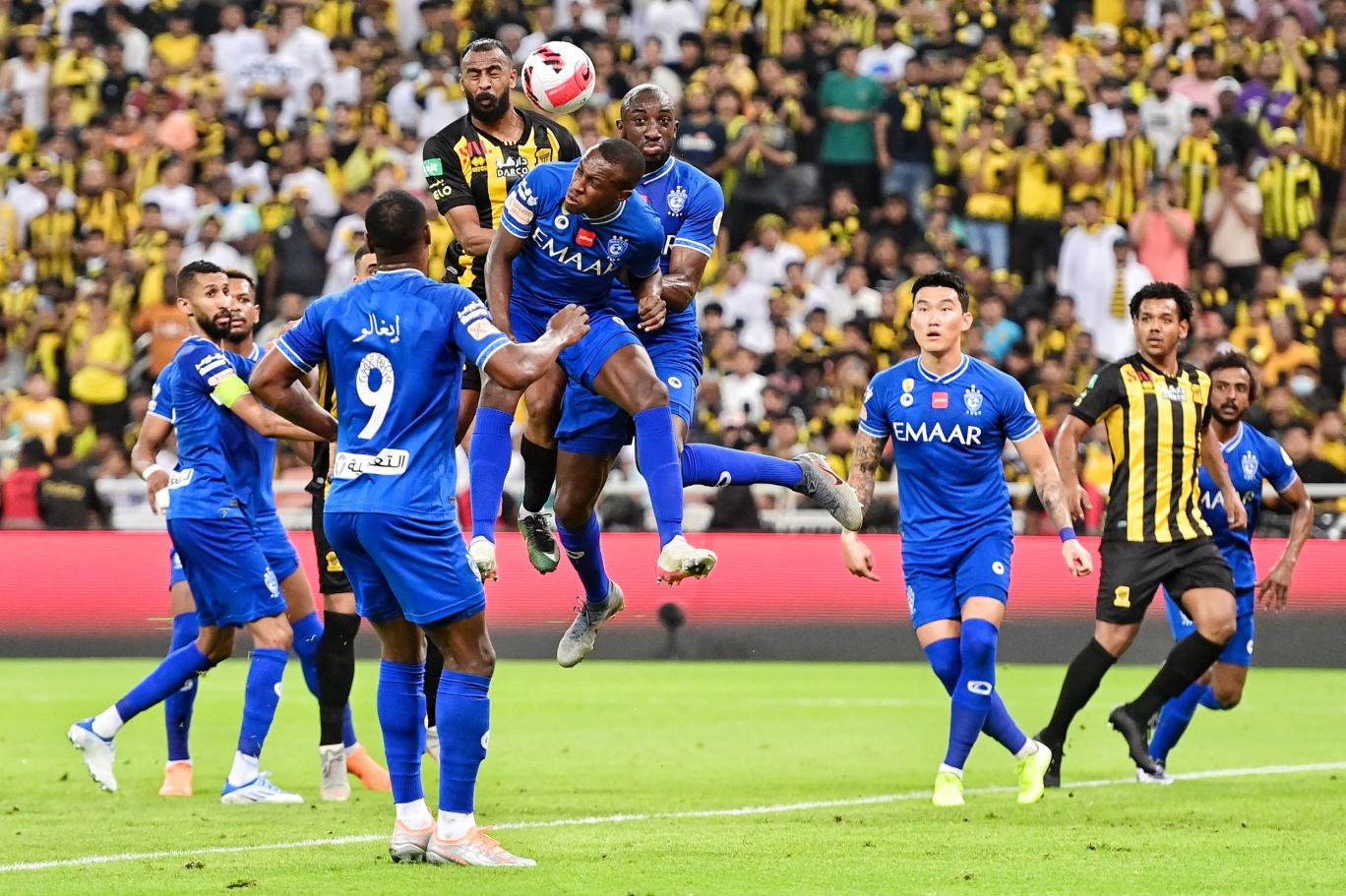 موعد مباراة الهلال والاتحاد في نصف نهائي كأس الملك والقنوات الناقلة لها