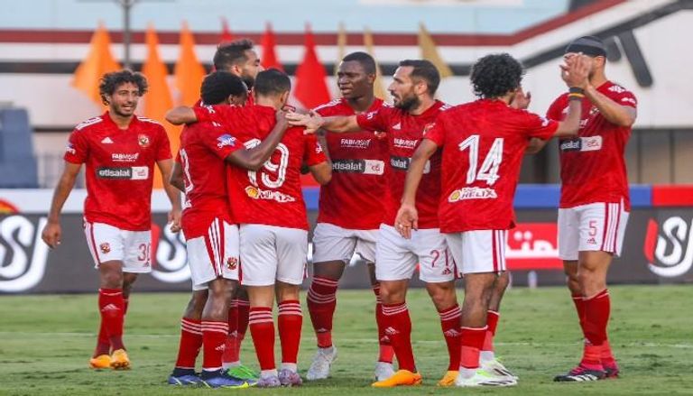 حقيقة مفاوضات الزمالك للتعاقد مهاجم الأهلي في الميركاتو الصيفي الجاري