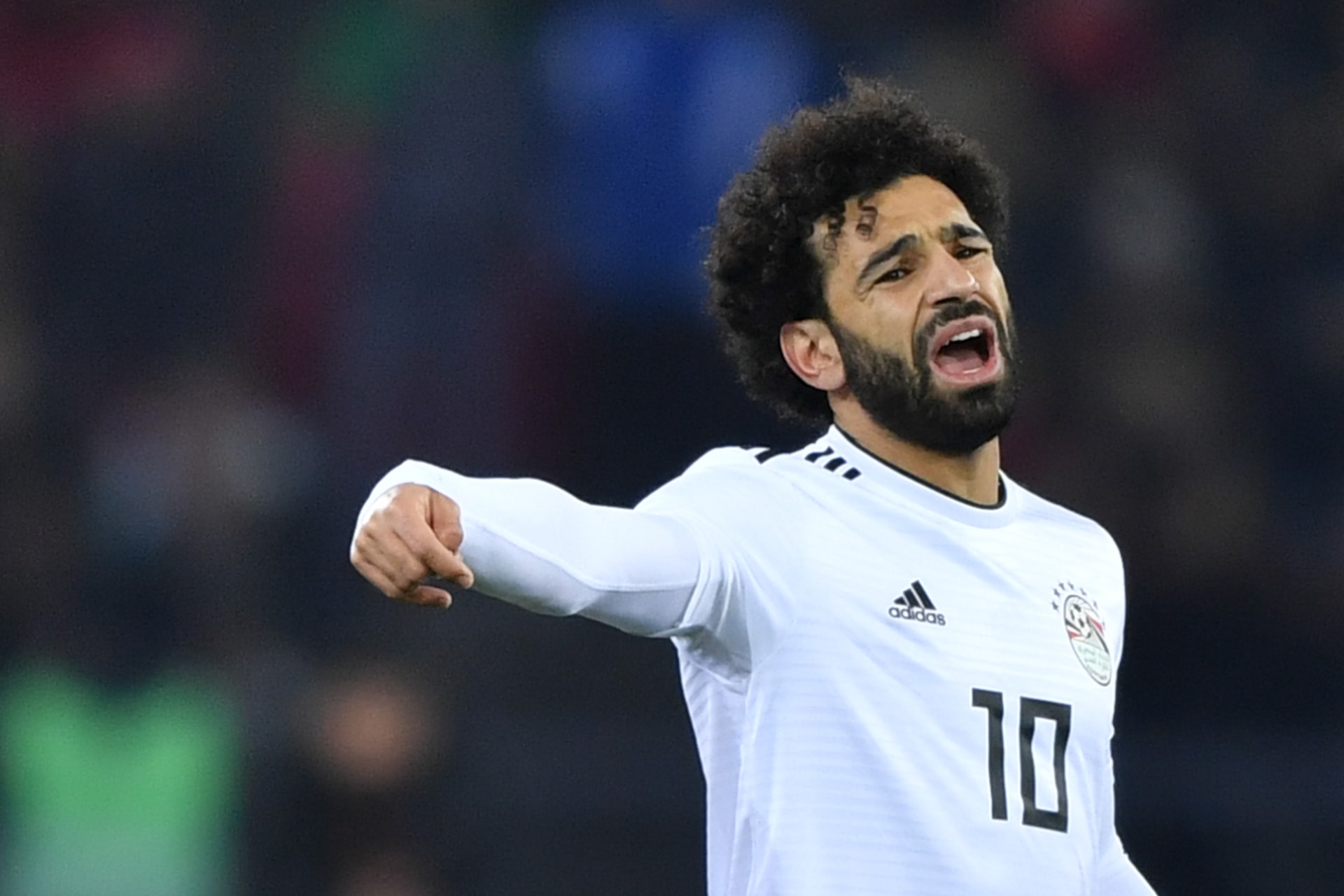 مدير منتخب مصر يكشف عن موقف محمد صلاح من المشاركة في وديتي الجزائر وتنزانيا