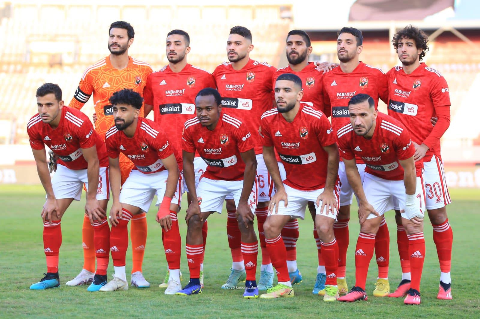 بعد معلول..نجم جديد يغيب عن تشكيل الاهلي أمام سيمبا التنزاني بسبب الإصابة