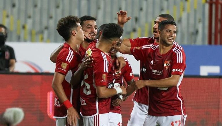 في غياب ريال مدريد..منافسة شرسه بين الاهلي ومانشستر سيتي على الأفضل في العالم