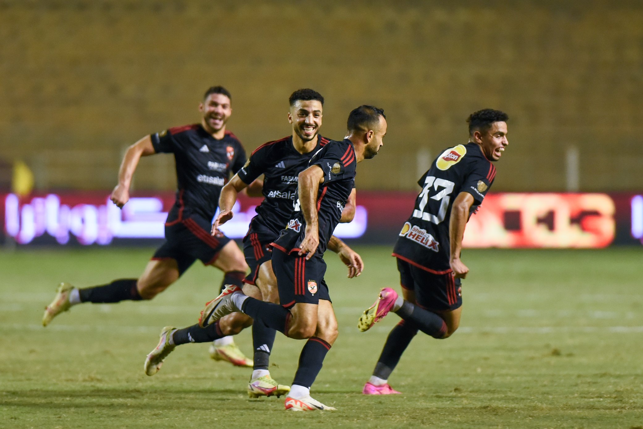 ليس عبدالمنعم..عرض الماني ضخم للتعاقد مع نجم الأهلي الميركاتو القادم